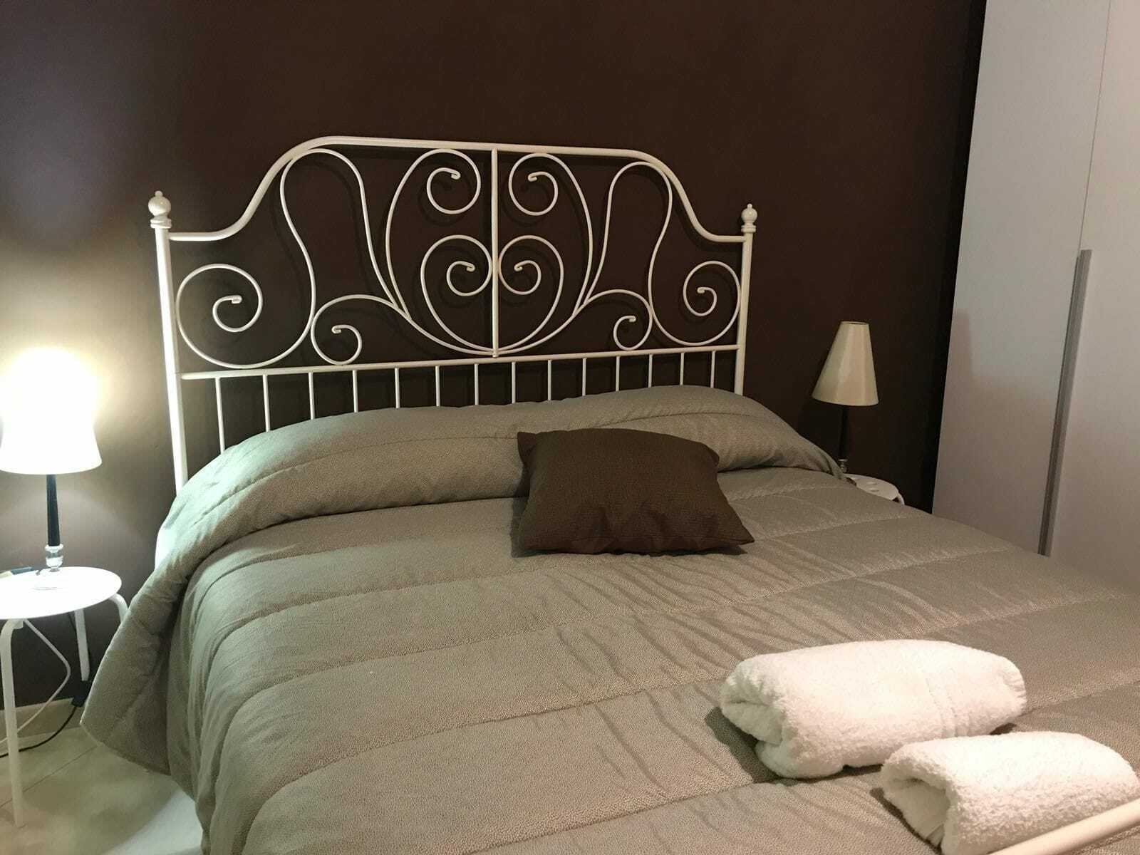 Casa Family & Friends Bed & Breakfast Salerno Ngoại thất bức ảnh