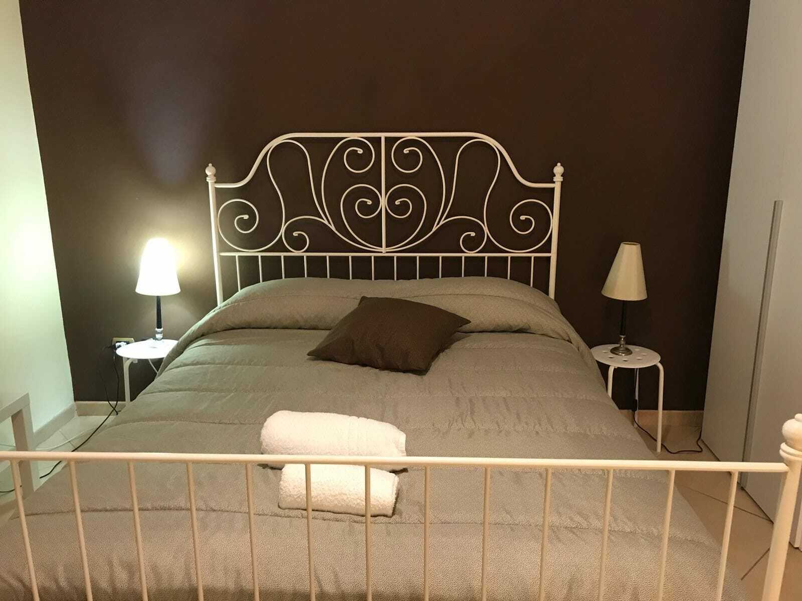 Casa Family & Friends Bed & Breakfast Salerno Ngoại thất bức ảnh